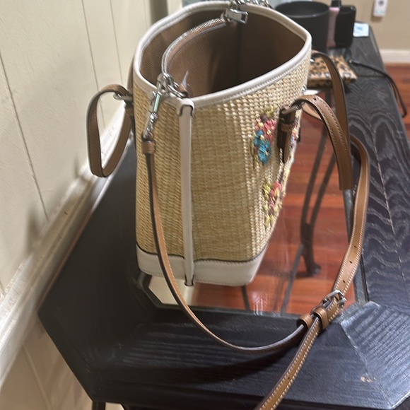 Coach straw floral embroidery purse and wristlet - Picture 4 of 10